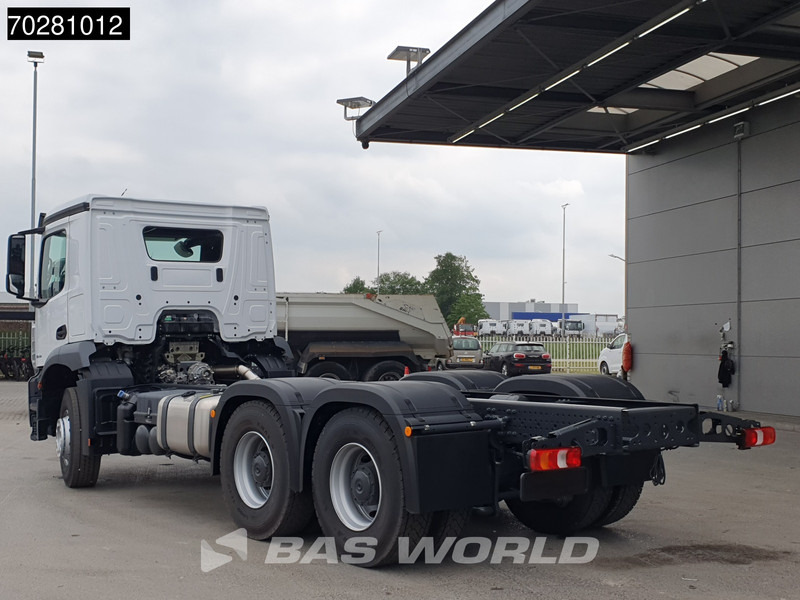 Mercedes-Benz Arocs 2636 6X4 NEW chassis Flange PTO Big-Axle Steelsuspension Euro 6 - Kuorma-auto alusta: kuva Mercedes-Benz Arocs 2636 6X4 NEW chassis Flange PTO Big-Axle Steelsuspension Euro 6 - Kuorma-auto alusta Mercedes-Benz Arocs 2636 6X4 NEW chassis Flange PTO Big-Axle Steelsuspension Euro 6 - Kuorma-auto alusta: kuva Mercedes-Benz Arocs 2636 6X4 NEW chassis Flange PTO Big-Axle Steelsuspension Euro 6 - Kuorma-auto alusta