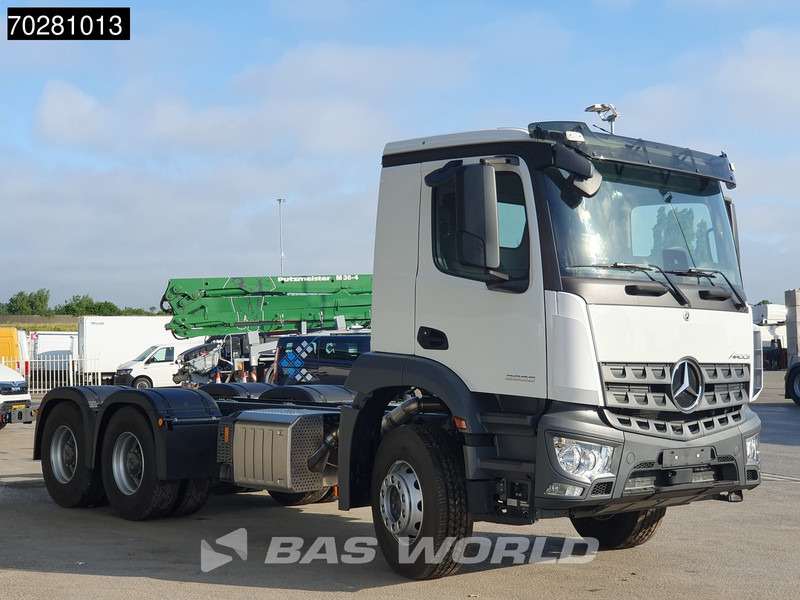 Mercedes-Benz Arocs 2636 6X4 NEW chassis Flywheel PTO Big-Axle Automatic Steelsuspension Euro 6 - Kuorma-auto alusta: kuva Mercedes-Benz Arocs 2636 6X4 NEW chassis Flywheel PTO Big-Axle Automatic Steelsuspension Euro 6 - Kuorma-auto alusta Mercedes-Benz Arocs 2636 6X4 NEW chassis Flywheel PTO Big-Axle Automatic Steelsuspension Euro 6 - Kuorma-auto alusta: kuva Mercedes-Benz Arocs 2636 6X4 NEW chassis Flywheel PTO Big-Axle Automatic Steelsuspension Euro 6 - Kuorma-auto alusta