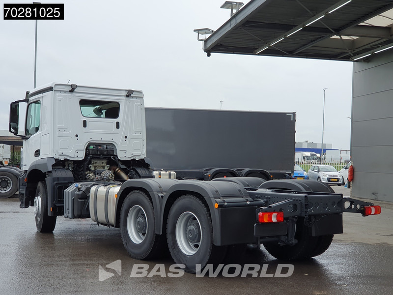 Mercedes-Benz Arocs 2636 6X4 NEW chassis Flywheel PTO Big-Axle Automatic Steelsuspension Euro 6 - Kuorma-auto alusta: kuva Mercedes-Benz Arocs 2636 6X4 NEW chassis Flywheel PTO Big-Axle Automatic Steelsuspension Euro 6 - Kuorma-auto alusta Mercedes-Benz Arocs 2636 6X4 NEW chassis Flywheel PTO Big-Axle Automatic Steelsuspension Euro 6 - Kuorma-auto alusta: kuva Mercedes-Benz Arocs 2636 6X4 NEW chassis Flywheel PTO Big-Axle Automatic Steelsuspension Euro 6 - Kuorma-auto alusta