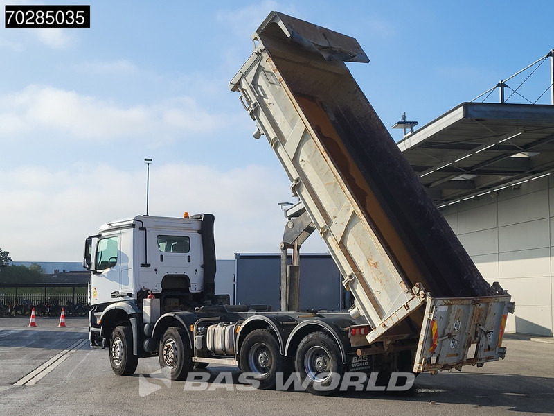 Mercedes-Benz Arocs 3240 8X4 12m3 2-side Tipper Steel Suspension Automatic Big-Axle Euro 6 - Kippiauto kuorma-auto: kuva Mercedes-Benz Arocs 3240 8X4 12m3 2-side Tipper Steel Suspension Automatic Big-Axle Euro 6 - Kippiauto kuorma-auto Mercedes-Benz Arocs 3240 8X4 12m3 2-side Tipper Steel Suspension Automatic Big-Axle Euro 6 - Kippiauto kuorma-auto: kuva Mercedes-Benz Arocs 3240 8X4 12m3 2-side Tipper Steel Suspension Automatic Big-Axle Euro 6 - Kippiauto kuorma-auto