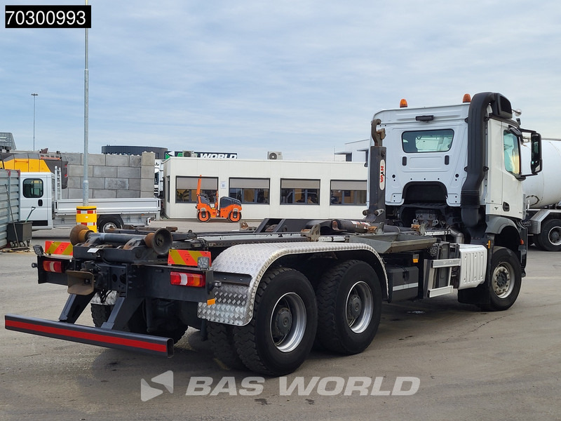 Mercedes-Benz Arocs 3342 6X4 HYVA 26-62-S Hooklift Big-Axle Automatic Euro 6 - Koukkulava kuorma-auto: kuva Mercedes-Benz Arocs 3342 6X4 HYVA 26-62-S Hooklift Big-Axle Automatic Euro 6 - Koukkulava kuorma-auto Mercedes-Benz Arocs 3342 6X4 HYVA 26-62-S Hooklift Big-Axle Automatic Euro 6 - Koukkulava kuorma-auto: kuva Mercedes-Benz Arocs 3342 6X4 HYVA 26-62-S Hooklift Big-Axle Automatic Euro 6 - Koukkulava kuorma-auto