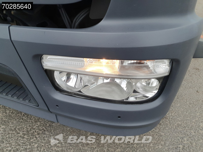 Umpikori kuorma-auto Mercedes-Benz Atego 1524 Atego 4X2 15t 6-Cyllnder Tail Gate Automatic Euro 6: kuva Umpikori kuorma-auto Mercedes-Benz Atego 1524 Atego 4X2 15t 6-Cyllnder Tail Gate Automatic Euro 6