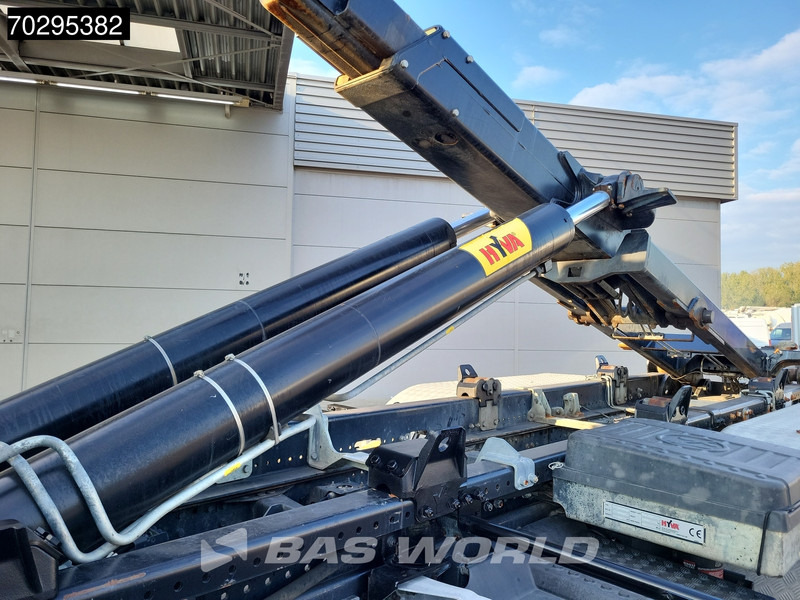 Leasing Renault C 520 8X4 Hyva 26-55-S Retarder Automatic Big-Axle Navi Euro 6 Renault C 520 8X4 Hyva 26-55-S Retarder Automatic Big-Axle Navi Euro 6: kuva Leasing Renault C 520 8X4 Hyva 26-55-S Retarder Automatic Big-Axle Navi Euro 6 Renault C 520 8X4 Hyva 26-55-S Retarder Automatic Big-Axle Navi Euro 6