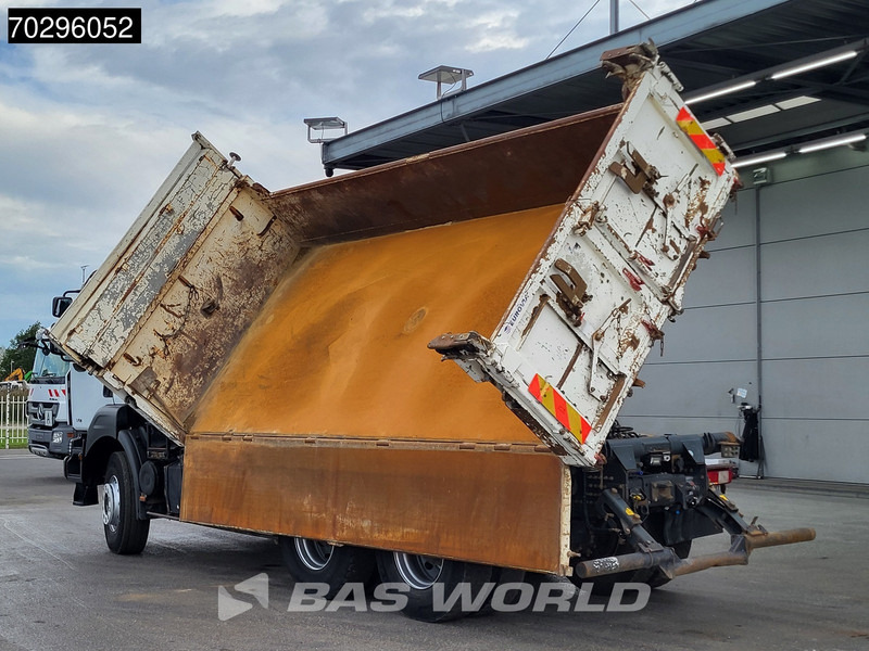 Renault Kerax 370 6X4 Palfinger PK15500 Crane Kran 2-side Tipper Retarder Manual Euro 4 - Kippiauto kuorma-auto, Nosturiauto: kuva Renault Kerax 370 6X4 Palfinger PK15500 Crane Kran 2-side Tipper Retarder Manual Euro 4 - Kippiauto kuorma-auto, Nosturiauto Renault Kerax 370 6X4 Palfinger PK15500 Crane Kran 2-side Tipper Retarder Manual Euro 4 - Kippiauto kuorma-auto, Nosturiauto: kuva Renault Kerax 370 6X4 Palfinger PK15500 Crane Kran 2-side Tipper Retarder Manual Euro 4 - Kippiauto kuorma-auto, Nosturiauto