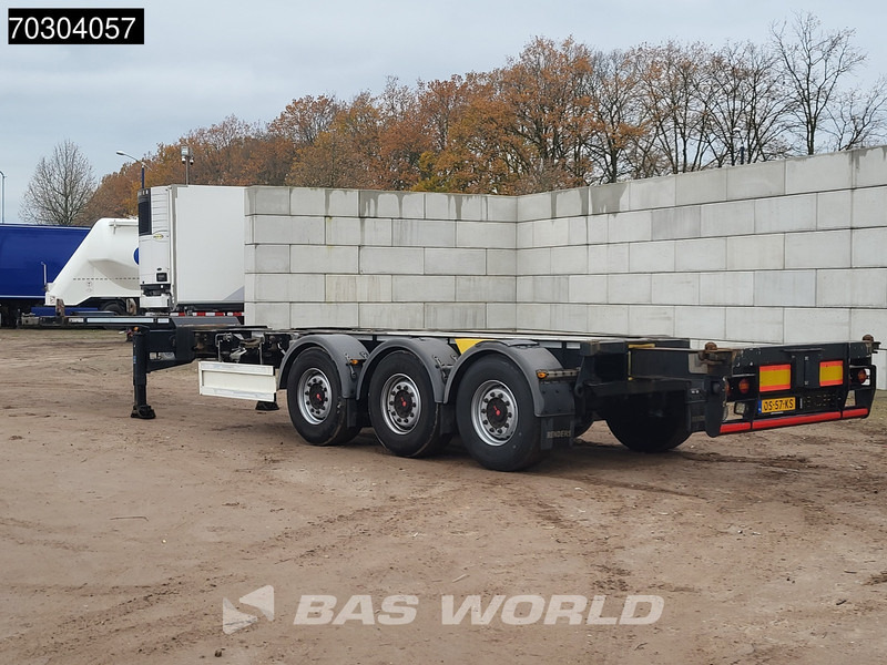 Renders 800 3 axles TUV 10/26 Multi 45'ft Lifting Axle - Konttialus/ Vaihtokuormatilat puoliperävaunu: kuva Renders 800 3 axles TUV 10/26 Multi 45'ft Lifting Axle - Konttialus/ Vaihtokuormatilat puoliperävaunu Renders 800 3 axles TUV 10/26 Multi 45'ft Lifting Axle - Konttialus/ Vaihtokuormatilat puoliperävaunu: kuva Renders 800 3 axles TUV 10/26 Multi 45'ft Lifting Axle - Konttialus/ Vaihtokuormatilat puoliperävaunu