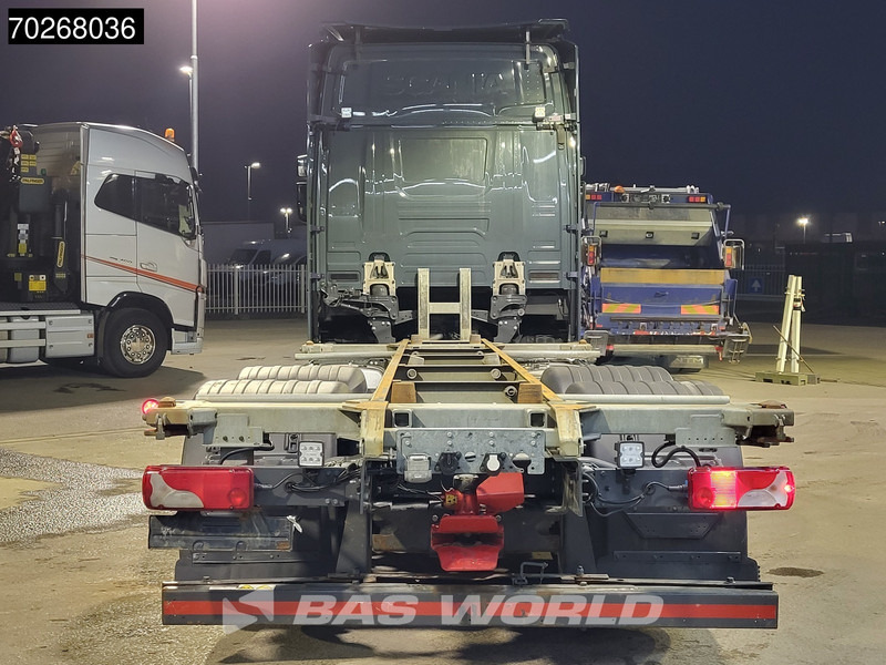 Konttialus/ Vaihtokuormatilat kuorma-auto Scania S540 6X2 Retarder Euro 6 ACC Navi ADR Euro 6: kuva Konttialus/ Vaihtokuormatilat kuorma-auto Scania S540 6X2 Retarder Euro 6 ACC Navi ADR Euro 6