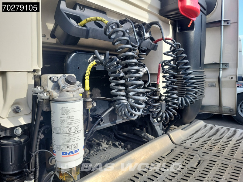 DAF XF 450 4X2 NL-Truck 2x Tanks Standklima - Vetopöytäauto: kuva DAF XF 450 4X2 NL-Truck 2x Tanks Standklima - Vetopöytäauto DAF XF 450 4X2 NL-Truck 2x Tanks Standklima - Vetopöytäauto: kuva DAF XF 450 4X2 NL-Truck 2x Tanks Standklima - Vetopöytäauto