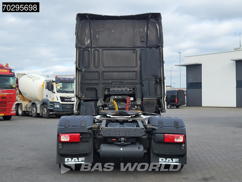 DAF XF 460 XF 4X2 SSC Retarder 2xTanks ACC Euro 6 - Vetopöytäauto: kuva DAF XF 460 XF 4X2 SSC Retarder 2xTanks ACC Euro 6 - Vetopöytäauto DAF XF 460 XF 4X2 SSC Retarder 2xTanks ACC Euro 6 - Vetopöytäauto: kuva DAF XF 460 XF 4X2 SSC Retarder 2xTanks ACC Euro 6 - Vetopöytäauto