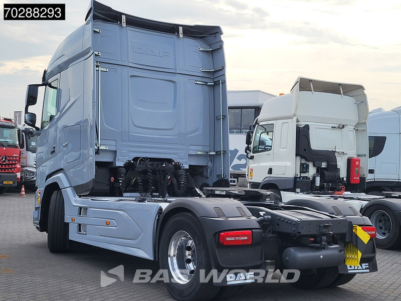 DAF XG 530 4X2 XG Retarder 2xTanks ACC Standklima Euro 6 - Vetopöytäauto: kuva DAF XG 530 4X2 XG Retarder 2xTanks ACC Standklima Euro 6 - Vetopöytäauto DAF XG 530 4X2 XG Retarder 2xTanks ACC Standklima Euro 6 - Vetopöytäauto: kuva DAF XG 530 4X2 XG Retarder 2xTanks ACC Standklima Euro 6 - Vetopöytäauto