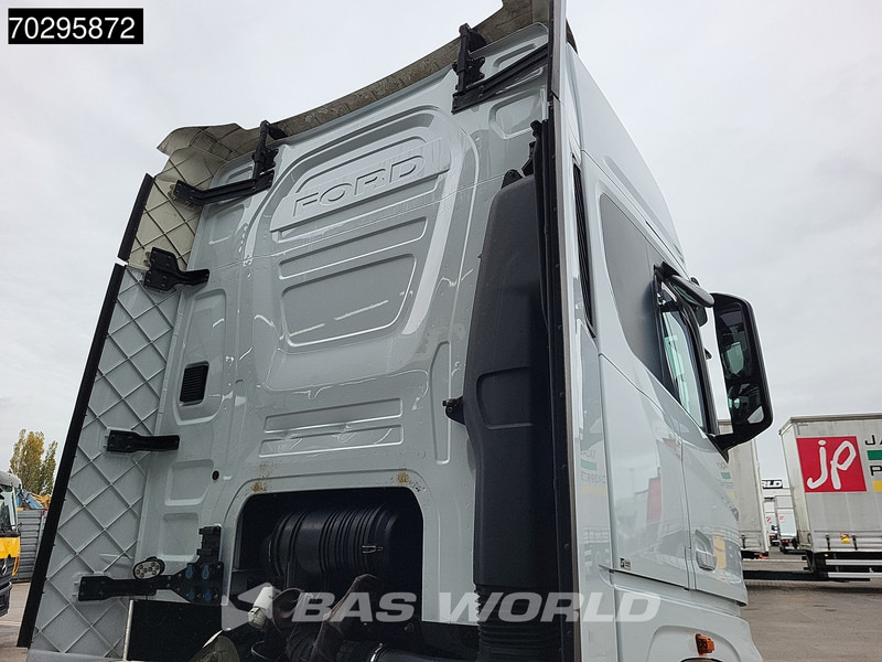 Ford F-Max 500 4X2 Retarder Standairco 2xTanks ACC LED Euro 6 - Vetopöytäauto: kuva Ford F-Max 500 4X2 Retarder Standairco 2xTanks ACC LED Euro 6 - Vetopöytäauto Ford F-Max 500 4X2 Retarder Standairco 2xTanks ACC LED Euro 6 - Vetopöytäauto: kuva Ford F-Max 500 4X2 Retarder Standairco 2xTanks ACC LED Euro 6 - Vetopöytäauto