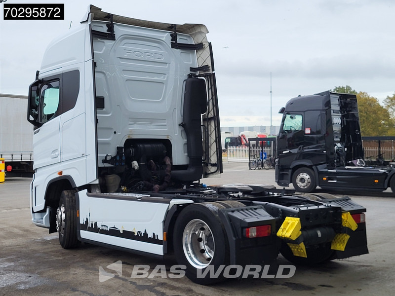 Ford F-Max 500 4X2 Retarder Standairco 2xTanks ACC LED Euro 6 - Vetopöytäauto: kuva Ford F-Max 500 4X2 Retarder Standairco 2xTanks ACC LED Euro 6 - Vetopöytäauto Ford F-Max 500 4X2 Retarder Standairco 2xTanks ACC LED Euro 6 - Vetopöytäauto: kuva Ford F-Max 500 4X2 Retarder Standairco 2xTanks ACC LED Euro 6 - Vetopöytäauto