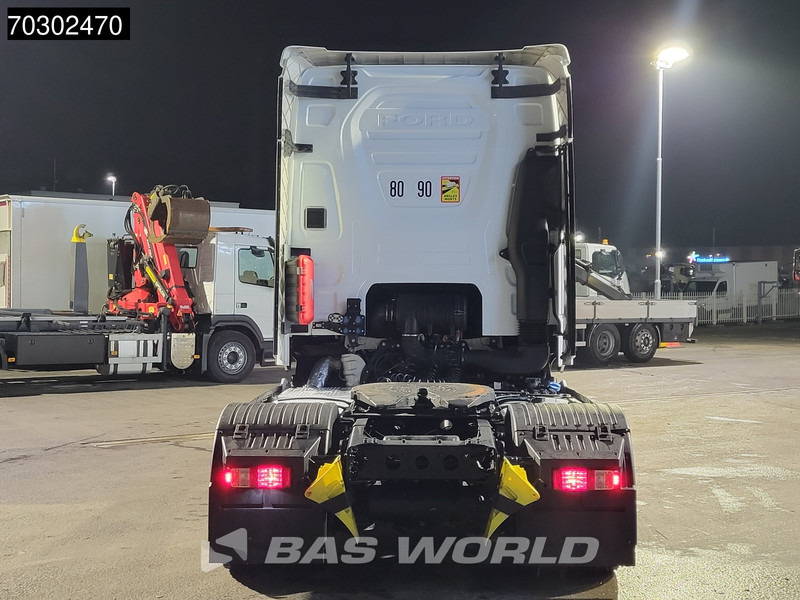 Ford F-Max 500 4X2 Retarder Standklima 2xTanks ACC LED Euro 6 - Vetopöytäauto: kuva Ford F-Max 500 4X2 Retarder Standklima 2xTanks ACC LED Euro 6 - Vetopöytäauto Ford F-Max 500 4X2 Retarder Standklima 2xTanks ACC LED Euro 6 - Vetopöytäauto: kuva Ford F-Max 500 4X2 Retarder Standklima 2xTanks ACC LED Euro 6 - Vetopöytäauto