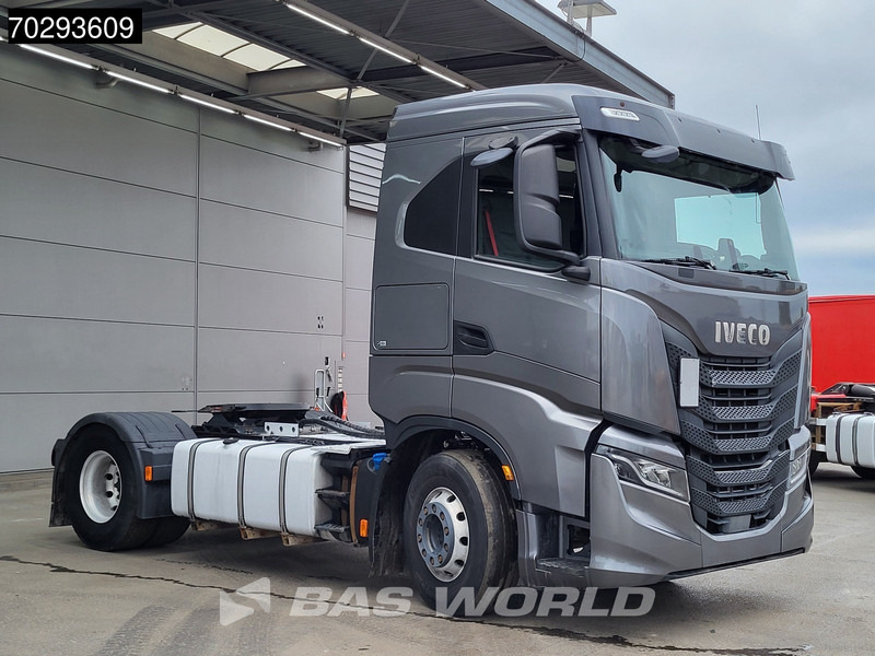 Iveco S-Way 480 4X2 Retarder Hydraulic ACC LED Alcoa Euro 6 - Vetopöytäauto: kuva Iveco S-Way 480 4X2 Retarder Hydraulic ACC LED Alcoa Euro 6 - Vetopöytäauto Iveco S-Way 480 4X2 Retarder Hydraulic ACC LED Alcoa Euro 6 - Vetopöytäauto: kuva Iveco S-Way 480 4X2 Retarder Hydraulic ACC LED Alcoa Euro 6 - Vetopöytäauto
