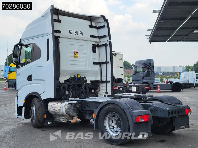 Iveco S-Way 510 S-Way 4X2 Retarder ACC Navi Euro 6 - Vetopöytäauto: kuva Iveco S-Way 510 S-Way 4X2 Retarder ACC Navi Euro 6 - Vetopöytäauto Iveco S-Way 510 S-Way 4X2 Retarder ACC Navi Euro 6 - Vetopöytäauto: kuva Iveco S-Way 510 S-Way 4X2 Retarder ACC Navi Euro 6 - Vetopöytäauto