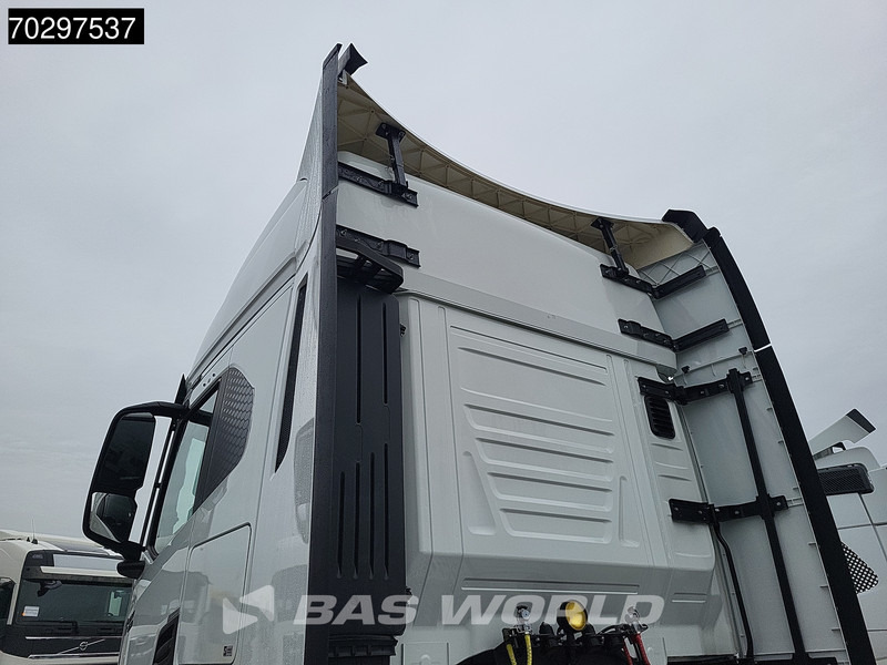 Iveco S-Way 580 4X2 NEW! 2x Tanks Standklima Navi ACC LED Euro 6 - Vetopöytäauto: kuva Iveco S-Way 580 4X2 NEW! 2x Tanks Standklima Navi ACC LED Euro 6 - Vetopöytäauto Iveco S-Way 580 4X2 NEW! 2x Tanks Standklima Navi ACC LED Euro 6 - Vetopöytäauto: kuva Iveco S-Way 580 4X2 NEW! 2x Tanks Standklima Navi ACC LED Euro 6 - Vetopöytäauto