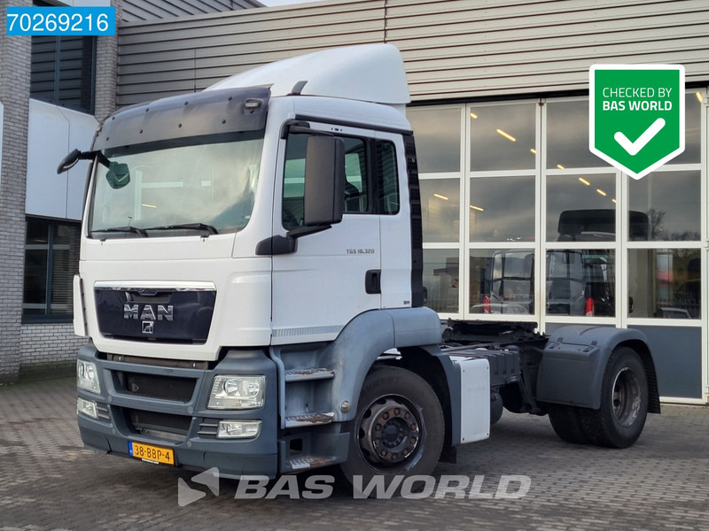 MAN TGS 18.320 4X2 NL-Truck Frigoblock EEV - Vetopöytäauto: kuva MAN TGS 18.320 4X2 NL-Truck Frigoblock EEV - Vetopöytäauto MAN TGS 18.320 4X2 NL-Truck Frigoblock EEV - Vetopöytäauto: kuva MAN TGS 18.320 4X2 NL-Truck Frigoblock EEV - Vetopöytäauto