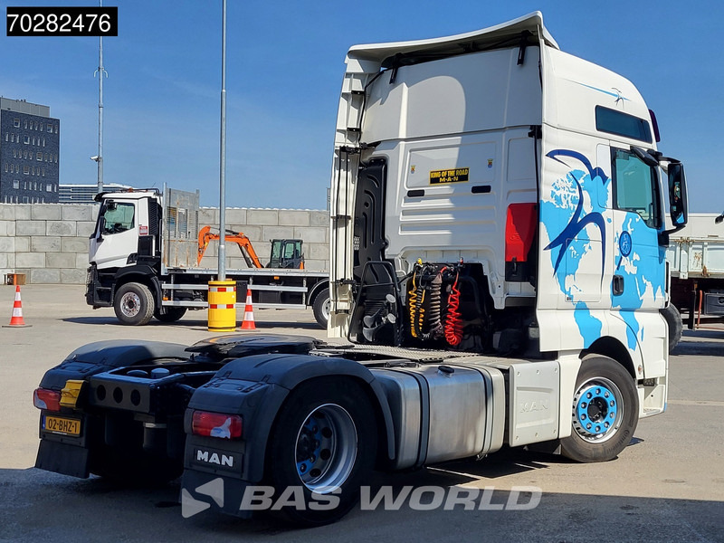 MAN TGX 18.440 TGX 4X2 NL-Truck 2X Tanks Euro 6 - Vetopöytäauto: kuva MAN TGX 18.440 TGX 4X2 NL-Truck 2X Tanks Euro 6 - Vetopöytäauto MAN TGX 18.440 TGX 4X2 NL-Truck 2X Tanks Euro 6 - Vetopöytäauto: kuva MAN TGX 18.440 TGX 4X2 NL-Truck 2X Tanks Euro 6 - Vetopöytäauto