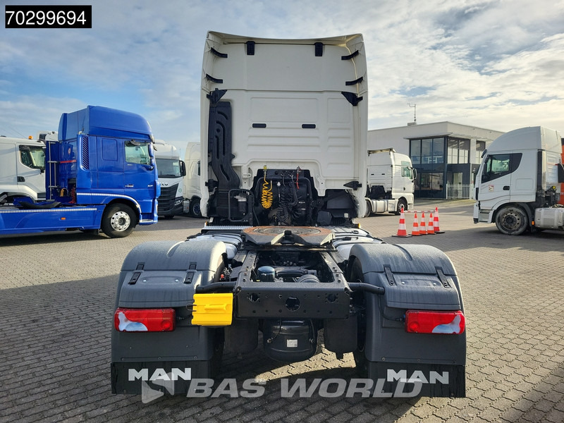 MAN TGX 18.470 4X2 GX 2xTanks Euro 6 - Vetopöytäauto: kuva MAN TGX 18.470 4X2 GX 2xTanks Euro 6 - Vetopöytäauto MAN TGX 18.470 4X2 GX 2xTanks Euro 6 - Vetopöytäauto: kuva MAN TGX 18.470 4X2 GX 2xTanks Euro 6 - Vetopöytäauto