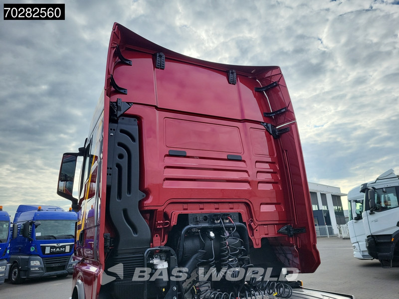Vetopöytäauto MAN TGX 18.470 4X2 NL-Truck GX 2x Tanks LED Navi: kuva Vetopöytäauto MAN TGX 18.470 4X2 NL-Truck GX 2x Tanks LED Navi