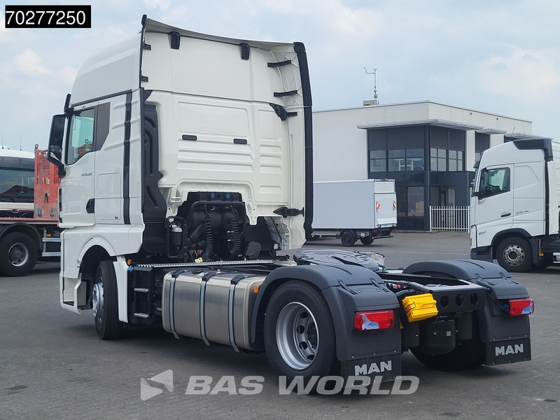 MAN TGX 18.520 4X2 NEW! GX Retarder 2x Tanks Standklima ACC - Vetopöytäauto: kuva MAN TGX 18.520 4X2 NEW! GX Retarder 2x Tanks Standklima ACC - Vetopöytäauto MAN TGX 18.520 4X2 NEW! GX Retarder 2x Tanks Standklima ACC - Vetopöytäauto: kuva MAN TGX 18.520 4X2 NEW! GX Retarder 2x Tanks Standklima ACC - Vetopöytäauto