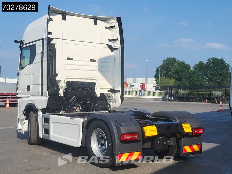 MAN TGX 18.520 4X2 Retarder 2xTanks Standklima MirrorCam ACC Navi LED Euro 6 Nieuw! - Vetopöytäauto: kuva MAN TGX 18.520 4X2 Retarder 2xTanks Standklima MirrorCam ACC Navi LED Euro 6 Nieuw! - Vetopöytäauto MAN TGX 18.520 4X2 Retarder 2xTanks Standklima MirrorCam ACC Navi LED Euro 6 Nieuw! - Vetopöytäauto: kuva MAN TGX 18.520 4X2 Retarder 2xTanks Standklima MirrorCam ACC Navi LED Euro 6 Nieuw! - Vetopöytäauto