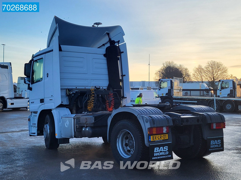 Mercedes-Benz Actros 1832 Actros 4X2 First Owner! NL-Truck MP3 ClassicSpace - Vetopöytäauto: kuva Mercedes-Benz Actros 1832 Actros 4X2 First Owner! NL-Truck MP3 ClassicSpace - Vetopöytäauto Mercedes-Benz Actros 1832 Actros 4X2 First Owner! NL-Truck MP3 ClassicSpace - Vetopöytäauto: kuva Mercedes-Benz Actros 1832 Actros 4X2 First Owner! NL-Truck MP3 ClassicSpace - Vetopöytäauto