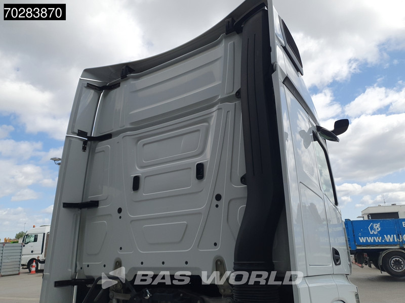 Mercedes-Benz Actros 1842 4X2 Mega GigaSpace Retarder Mirrorcam - Vetopöytäauto: kuva Mercedes-Benz Actros 1842 4X2 Mega GigaSpace Retarder Mirrorcam - Vetopöytäauto Mercedes-Benz Actros 1842 4X2 Mega GigaSpace Retarder Mirrorcam - Vetopöytäauto: kuva Mercedes-Benz Actros 1842 4X2 Mega GigaSpace Retarder Mirrorcam - Vetopöytäauto