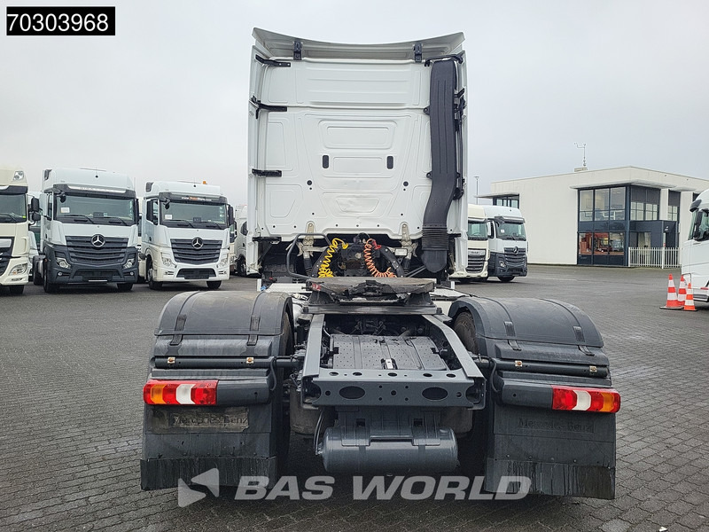 Mercedes-Benz Actros 1843 4X2 BigSpace Euro6 - Vetopöytäauto: kuva Mercedes-Benz Actros 1843 4X2 BigSpace Euro6 - Vetopöytäauto Mercedes-Benz Actros 1843 4X2 BigSpace Euro6 - Vetopöytäauto: kuva Mercedes-Benz Actros 1843 4X2 BigSpace Euro6 - Vetopöytäauto
