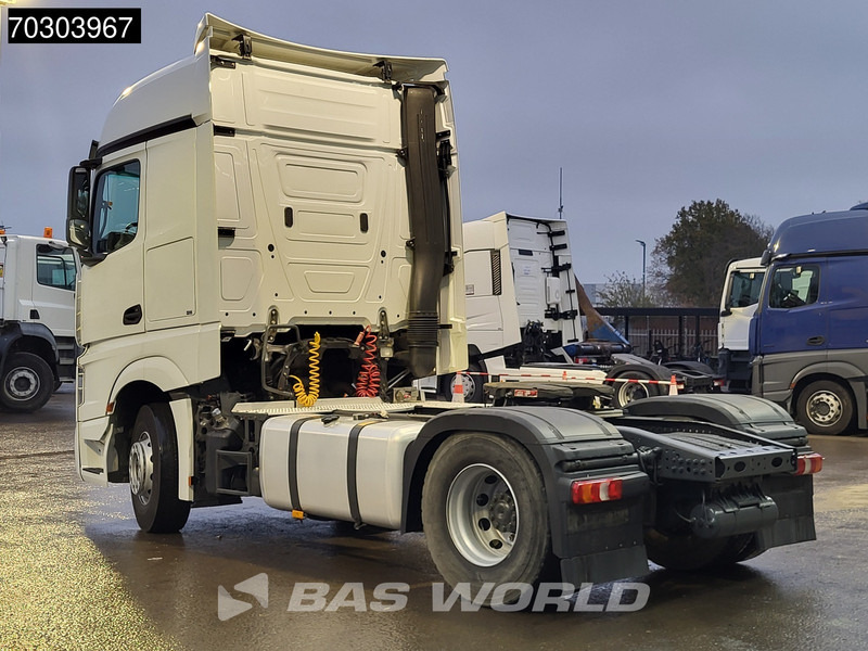 Mercedes-Benz Actros 1843 4X2 BigSpace Euro6 - Vetopöytäauto: kuva Mercedes-Benz Actros 1843 4X2 BigSpace Euro6 - Vetopöytäauto Mercedes-Benz Actros 1843 4X2 BigSpace Euro6 - Vetopöytäauto: kuva Mercedes-Benz Actros 1843 4X2 BigSpace Euro6 - Vetopöytäauto
