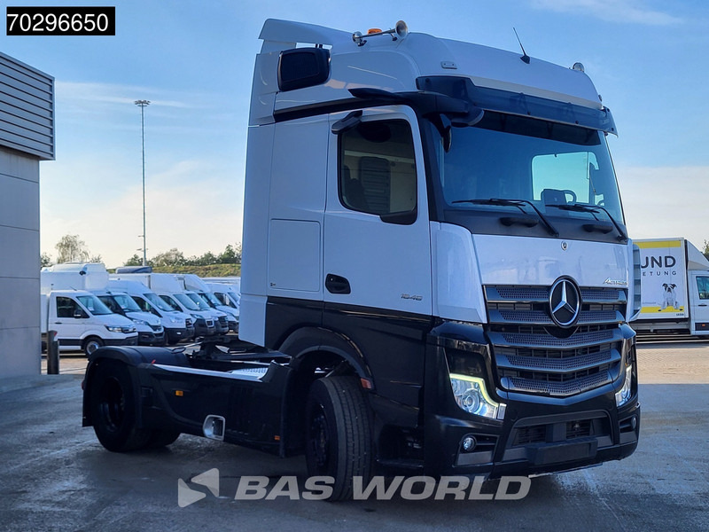 Mercedes-Benz Actros 1848 4X2 BigSpace Retarder Standklima MirrorCam ACC Xenon Euro 6 - Vetopöytäauto: kuva Mercedes-Benz Actros 1848 4X2 BigSpace Retarder Standklima MirrorCam ACC Xenon Euro 6 - Vetopöytäauto Mercedes-Benz Actros 1848 4X2 BigSpace Retarder Standklima MirrorCam ACC Xenon Euro 6 - Vetopöytäauto: kuva Mercedes-Benz Actros 1848 4X2 BigSpace Retarder Standklima MirrorCam ACC Xenon Euro 6 - Vetopöytäauto