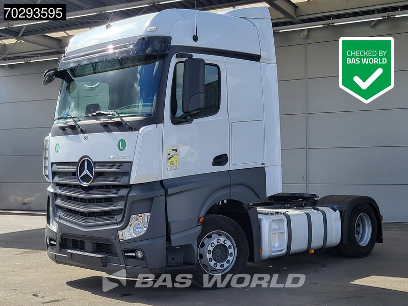 Mercedes-Benz Actros 1851 4X2 BigSpace 2xTanks Euro 6 - Vetopöytäauto: kuva Mercedes-Benz Actros 1851 4X2 BigSpace 2xTanks Euro 6 - Vetopöytäauto Mercedes-Benz Actros 1851 4X2 BigSpace 2xTanks Euro 6 - Vetopöytäauto: kuva Mercedes-Benz Actros 1851 4X2 BigSpace 2xTanks Euro 6 - Vetopöytäauto