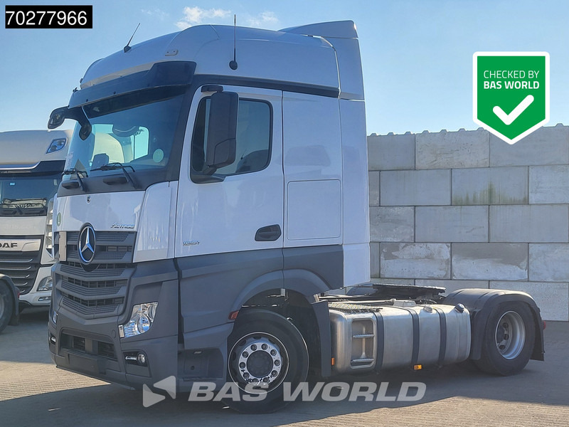 Mercedes-Benz Actros 1851 Actros 4X2 BigSpace 2x Tanks - Vetopöytäauto: kuva Mercedes-Benz Actros 1851 Actros 4X2 BigSpace 2x Tanks - Vetopöytäauto Mercedes-Benz Actros 1851 Actros 4X2 BigSpace 2x Tanks - Vetopöytäauto: kuva Mercedes-Benz Actros 1851 Actros 4X2 BigSpace 2x Tanks - Vetopöytäauto