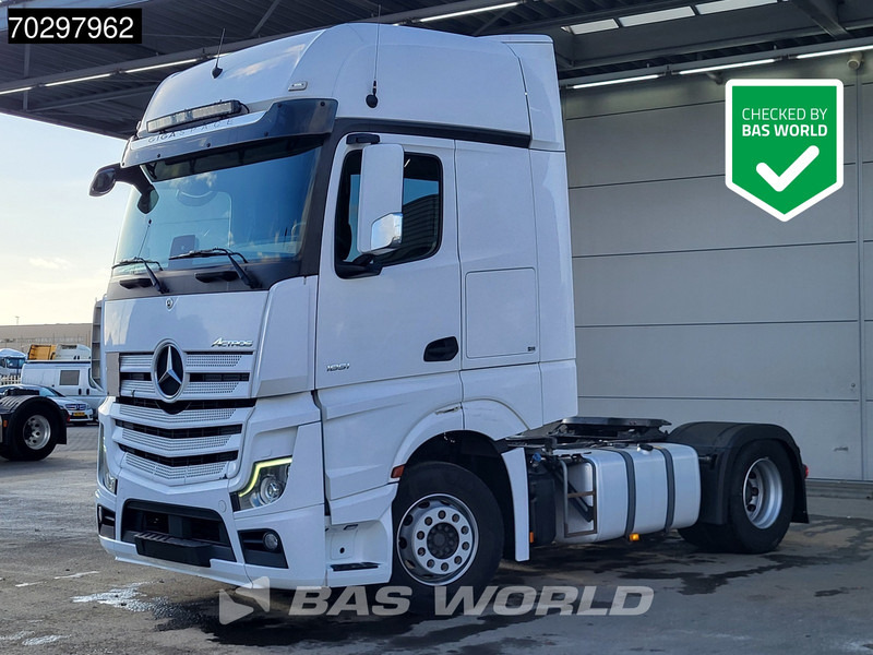 Mercedes-Benz Actros 1851 Actros 4X2 GigaSpace ADR 2xTanks Xenon Euro 6 - Vetopöytäauto: kuva Mercedes-Benz Actros 1851 Actros 4X2 GigaSpace ADR 2xTanks Xenon Euro 6 - Vetopöytäauto Mercedes-Benz Actros 1851 Actros 4X2 GigaSpace ADR 2xTanks Xenon Euro 6 - Vetopöytäauto: kuva Mercedes-Benz Actros 1851 Actros 4X2 GigaSpace ADR 2xTanks Xenon Euro 6 - Vetopöytäauto