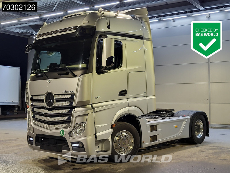 Mercedes-Benz Actros 1951 4X2 BigSpace Retarder Full-Air 2x Tanks Alcoa's - Vetopöytäauto: kuva Mercedes-Benz Actros 1951 4X2 BigSpace Retarder Full-Air 2x Tanks Alcoa's - Vetopöytäauto Mercedes-Benz Actros 1951 4X2 BigSpace Retarder Full-Air 2x Tanks Alcoa's - Vetopöytäauto: kuva Mercedes-Benz Actros 1951 4X2 BigSpace Retarder Full-Air 2x Tanks Alcoa's - Vetopöytäauto