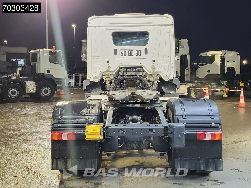 Mercedes-Benz Arocs 2046 Arocs 4X2 Retarder Standklima Big-Axle Euro 6 - Vetopöytäauto: kuva Mercedes-Benz Arocs 2046 Arocs 4X2 Retarder Standklima Big-Axle Euro 6 - Vetopöytäauto Mercedes-Benz Arocs 2046 Arocs 4X2 Retarder Standklima Big-Axle Euro 6 - Vetopöytäauto: kuva Mercedes-Benz Arocs 2046 Arocs 4X2 Retarder Standklima Big-Axle Euro 6 - Vetopöytäauto