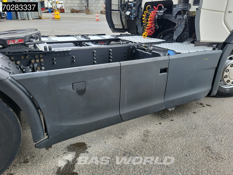 Vetopöytäauto Scania R450 4X2 Retarder Standklima Navi ACC Euro 6: kuva Vetopöytäauto Scania R450 4X2 Retarder Standklima Navi ACC Euro 6