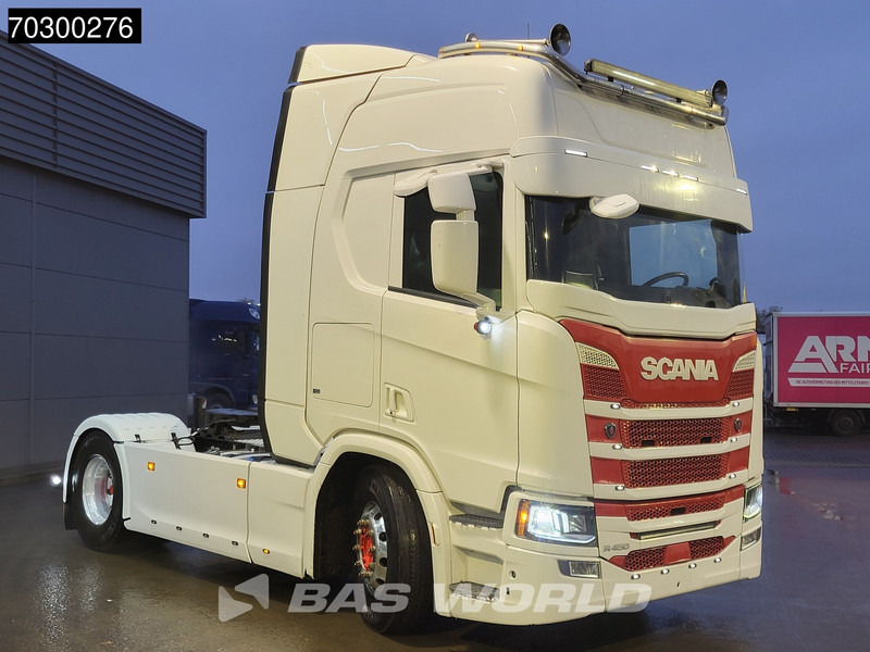Scania R450 R 4X2 Special Interior! Retarder 2xTanks Leder - Vetopöytäauto: kuva Scania R450 R 4X2 Special Interior! Retarder 2xTanks Leder - Vetopöytäauto Scania R450 R 4X2 Special Interior! Retarder 2xTanks Leder - Vetopöytäauto: kuva Scania R450 R 4X2 Special Interior! Retarder 2xTanks Leder - Vetopöytäauto