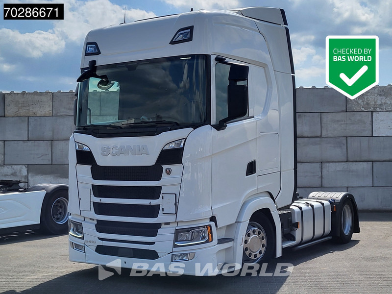 Scania S410 4X2 Mega Retarder 2xTanks ACC Standklima Navi Euro 6 - Vetopöytäauto: kuva Scania S410 4X2 Mega Retarder 2xTanks ACC Standklima Navi Euro 6 - Vetopöytäauto Scania S410 4X2 Mega Retarder 2xTanks ACC Standklima Navi Euro 6 - Vetopöytäauto: kuva Scania S410 4X2 Mega Retarder 2xTanks ACC Standklima Navi Euro 6 - Vetopöytäauto