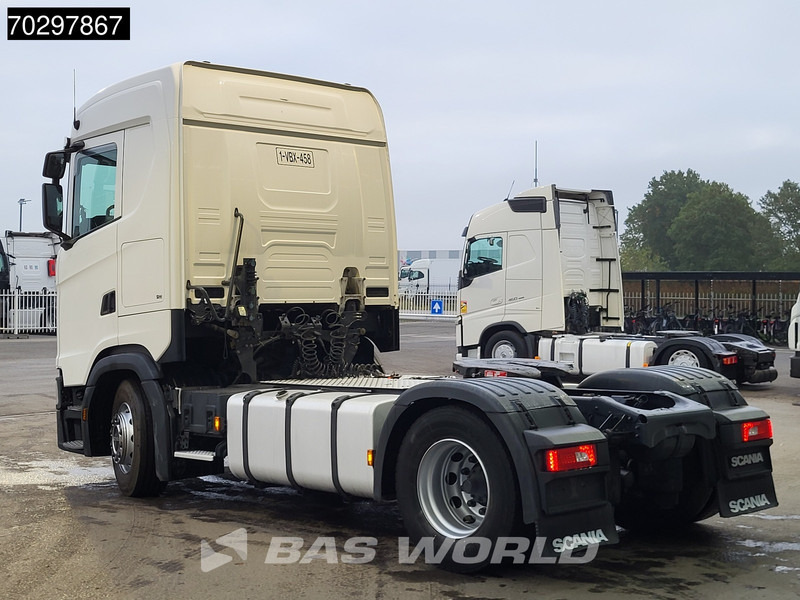 Scania S450 4X2 Retarder 2xTanks Navi Euro 6 - Vetopöytäauto: kuva Scania S450 4X2 Retarder 2xTanks Navi Euro 6 - Vetopöytäauto Scania S450 4X2 Retarder 2xTanks Navi Euro 6 - Vetopöytäauto: kuva Scania S450 4X2 Retarder 2xTanks Navi Euro 6 - Vetopöytäauto