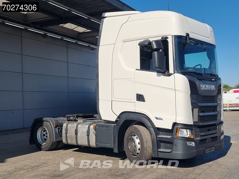 Scania S460 S 4X2 Retarder Euro 6 ACC 2X Tanks - Vetopöytäauto: kuva Scania S460 S 4X2 Retarder Euro 6 ACC 2X Tanks - Vetopöytäauto Scania S460 S 4X2 Retarder Euro 6 ACC 2X Tanks - Vetopöytäauto: kuva Scania S460 S 4X2 Retarder Euro 6 ACC 2X Tanks - Vetopöytäauto