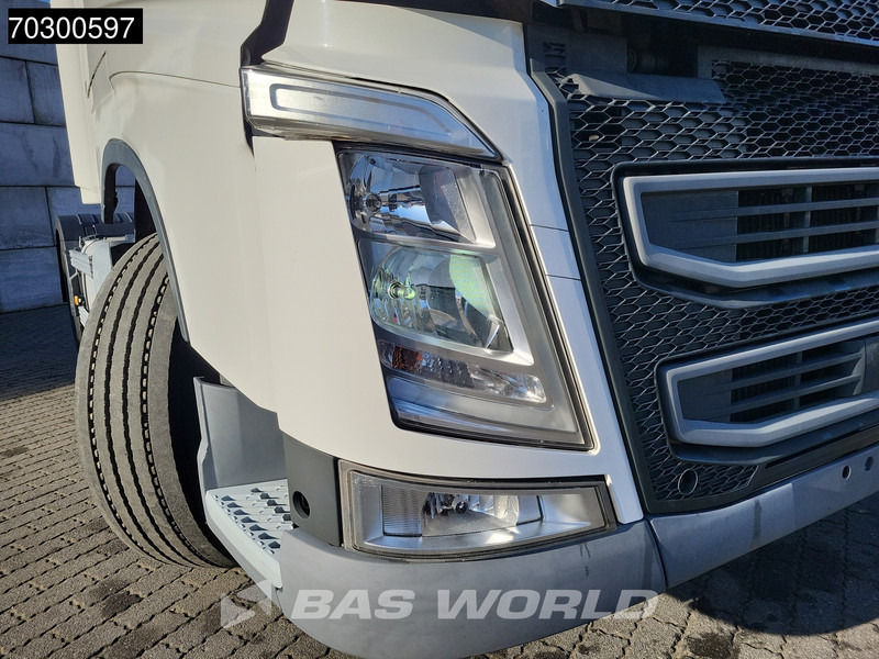 Vetopöytäauto Volvo FH 460 4X2 VEB+ Euro 6: kuva Vetopöytäauto Volvo FH 460 4X2 VEB+ Euro 6 Vetopöytäauto Volvo FH 460 4X2 VEB+ Euro 6: kuva Vetopöytäauto Volvo FH 460 4X2 VEB+ Euro 6