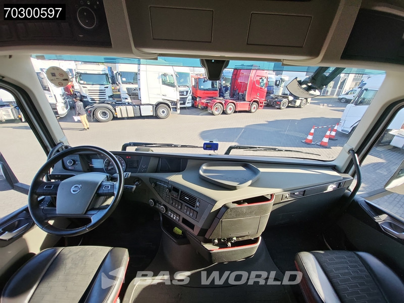 Vetopöytäauto Volvo FH 460 4X2 VEB+ Euro 6: kuva Vetopöytäauto Volvo FH 460 4X2 VEB+ Euro 6 Vetopöytäauto Volvo FH 460 4X2 VEB+ Euro 6: kuva Vetopöytäauto Volvo FH 460 4X2 VEB+ Euro 6