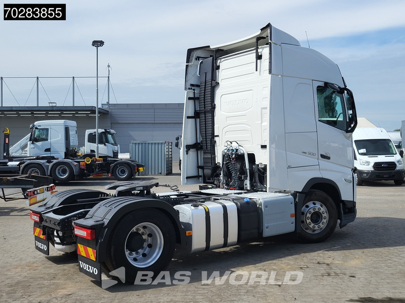 Volvo FH 500 4X2 2xTanks I-ParkCool Navi ACC Euro 6 - Vetopöytäauto: kuva Volvo FH 500 4X2 2xTanks I-ParkCool Navi ACC Euro 6 - Vetopöytäauto Volvo FH 500 4X2 2xTanks I-ParkCool Navi ACC Euro 6 - Vetopöytäauto: kuva Volvo FH 500 4X2 2xTanks I-ParkCool Navi ACC Euro 6 - Vetopöytäauto