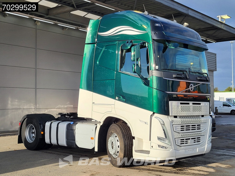 Volvo FH 500 4X2 XL VEB+ ADR TC I-ParkCool 2xTanks Navi LED ACC Euro 6 - Vetopöytäauto: kuva Volvo FH 500 4X2 XL VEB+ ADR TC I-ParkCool 2xTanks Navi LED ACC Euro 6 - Vetopöytäauto Volvo FH 500 4X2 XL VEB+ ADR TC I-ParkCool 2xTanks Navi LED ACC Euro 6 - Vetopöytäauto: kuva Volvo FH 500 4X2 XL VEB+ ADR TC I-ParkCool 2xTanks Navi LED ACC Euro 6 - Vetopöytäauto