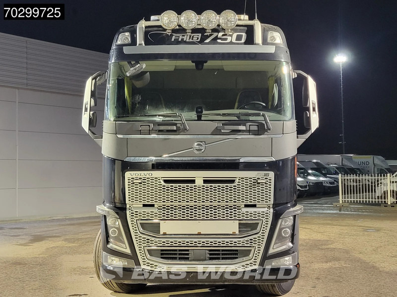 Vetopöytäauto Volvo FH16 750 FH16 6X4 Retarder Big-Axle Hydraulik Leder 60% Tyres: kuva Vetopöytäauto Volvo FH16 750 FH16 6X4 Retarder Big-Axle Hydraulik Leder 60% Tyres Vetopöytäauto Volvo FH16 750 FH16 6X4 Retarder Big-Axle Hydraulik Leder 60% Tyres: kuva Vetopöytäauto Volvo FH16 750 FH16 6X4 Retarder Big-Axle Hydraulik Leder 60% Tyres