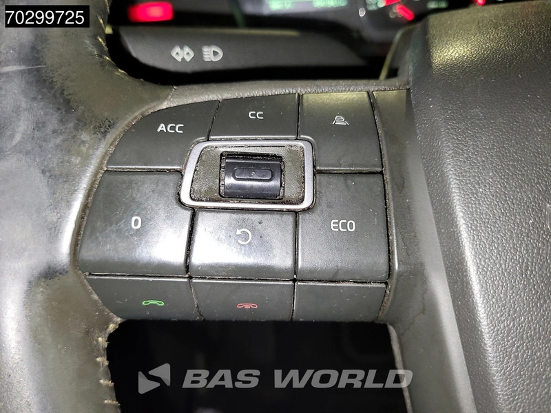 Vetopöytäauto Volvo FH16 750 FH16 6X4 Retarder Big-Axle Hydraulik Leder 60% Tyres: kuva Vetopöytäauto Volvo FH16 750 FH16 6X4 Retarder Big-Axle Hydraulik Leder 60% Tyres Vetopöytäauto Volvo FH16 750 FH16 6X4 Retarder Big-Axle Hydraulik Leder 60% Tyres: kuva Vetopöytäauto Volvo FH16 750 FH16 6X4 Retarder Big-Axle Hydraulik Leder 60% Tyres