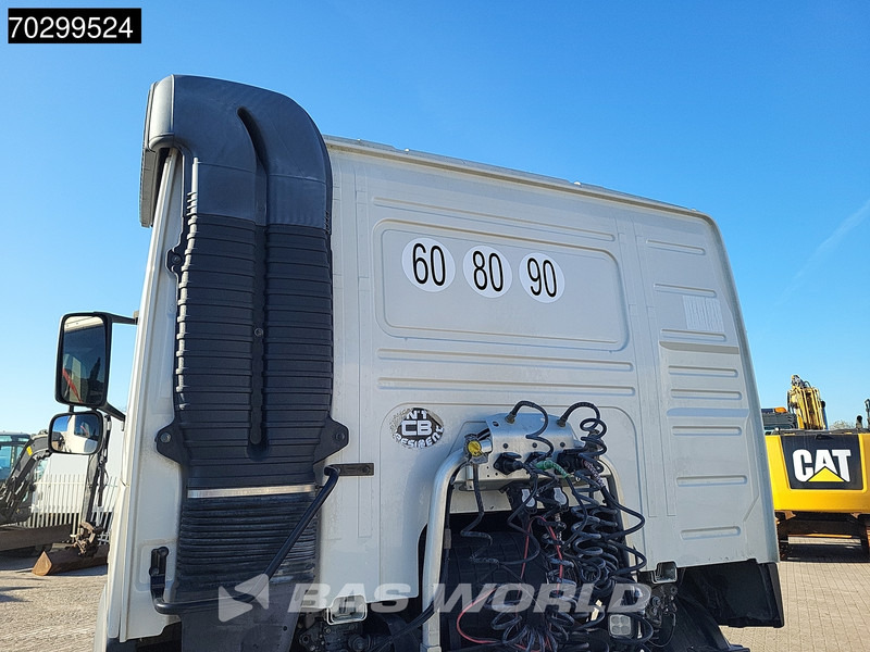 Volvo FM 450 4X2 Hydraulik VEB - Vetopöytäauto: kuva Volvo FM 450 4X2 Hydraulik VEB - Vetopöytäauto Volvo FM 450 4X2 Hydraulik VEB - Vetopöytäauto: kuva Volvo FM 450 4X2 Hydraulik VEB - Vetopöytäauto