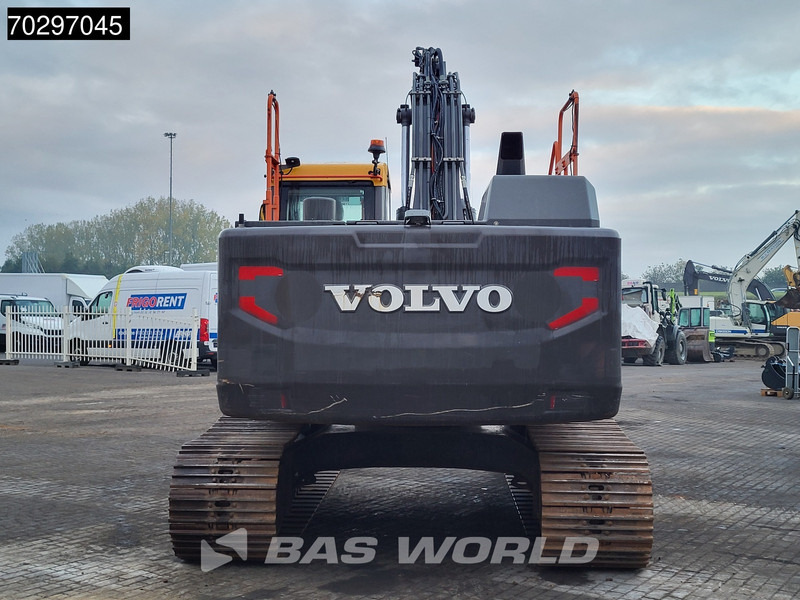 Volvo EC220 E L - Telakaivukone: kuva Volvo EC220 E L - Telakaivukone Volvo EC220 E L - Telakaivukone: kuva Volvo EC220 E L - Telakaivukone