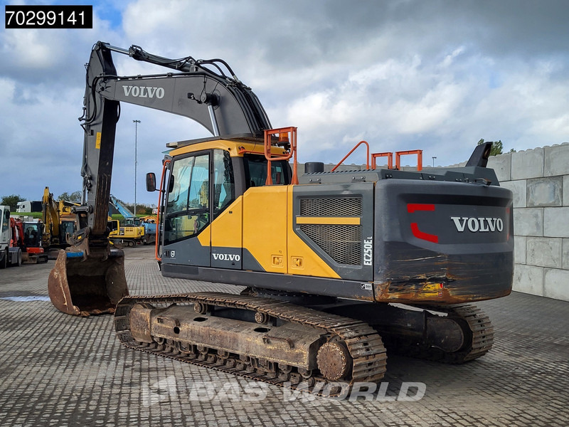Volvo EC250 E L - Telakaivukone: kuva Volvo EC250 E L - Telakaivukone Volvo EC250 E L - Telakaivukone: kuva Volvo EC250 E L - Telakaivukone