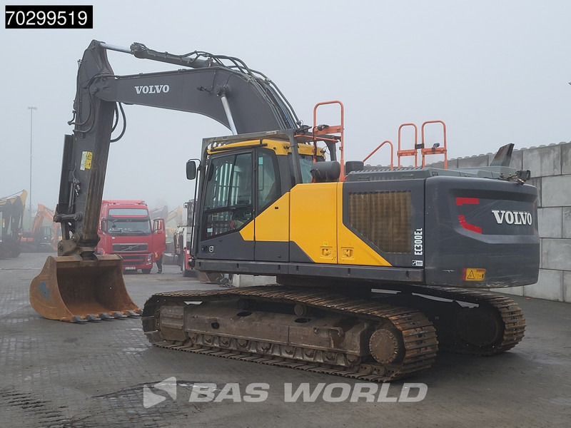 Volvo EC300 E L - Telakaivukone: kuva Volvo EC300 E L - Telakaivukone Volvo EC300 E L - Telakaivukone: kuva Volvo EC300 E L - Telakaivukone